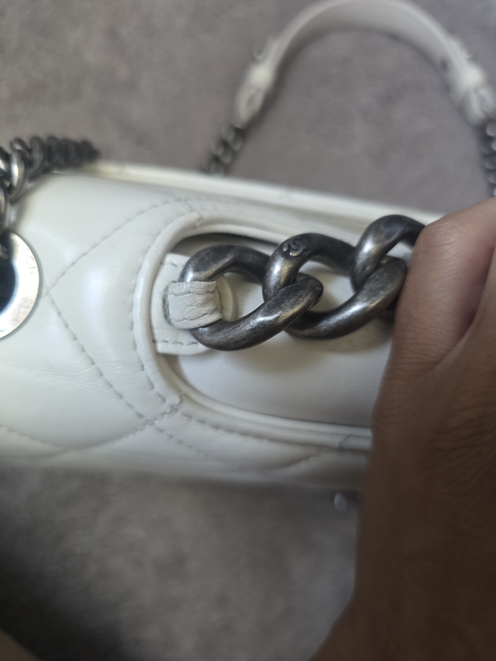 CHANEL Glazed Calfskin Medium Perfect Edge Flap White with RHW - Picture 14 of 14